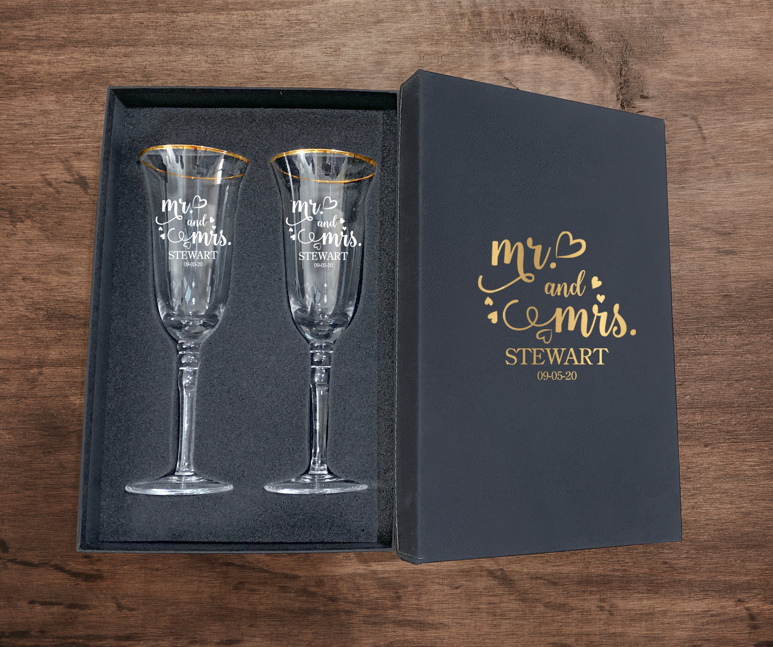 An Enchanting Present To Be A New Bride And Groom