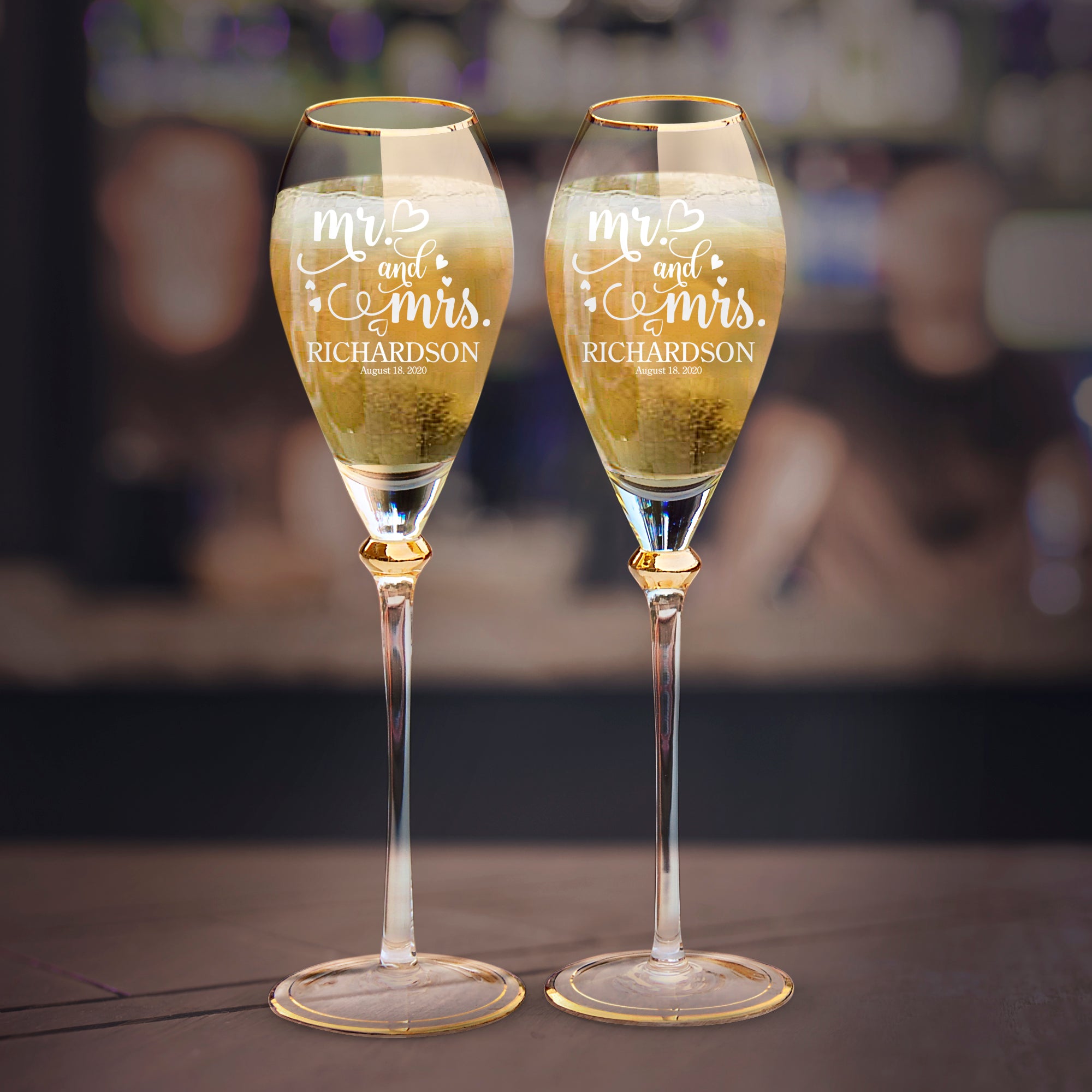 Mr and Mrs Set of 2 Personalized Toasting Flutes with gold rimmed, Flare Shape glass