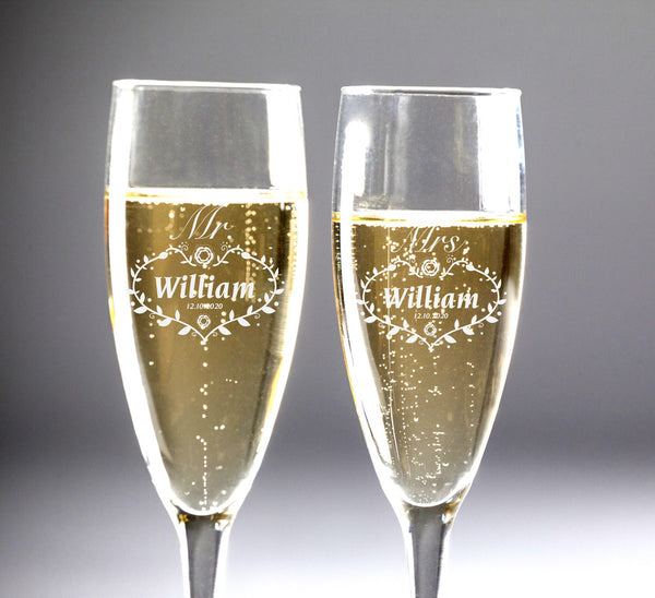 Set of 2 Personalized Wedding Champagne Glass Flutes with box- Engraved Champagne Glasses for Bride and Groom - Mr. and Mrs. Design