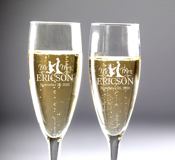 Bride & Grooms Wedding Toasting Champagne Flutes