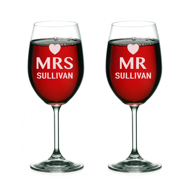 Mr & Mrs WineFluets set of 2 -  Wedding Party Toasting Flutes - Wedding Wine Glasses - Couple Wine Glass